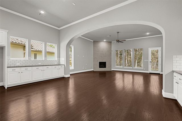 110 Lily Green Court, Conroe, TX 77304