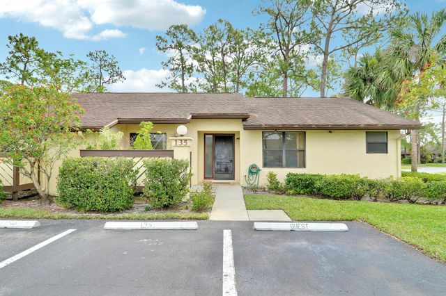 135 Manchineel Court, Royal Palm Beach, FL 33411