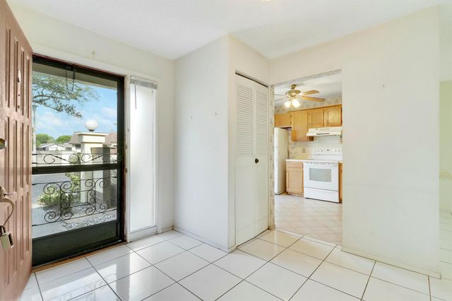 135 Manchineel Court, Royal Palm Beach, FL 33411