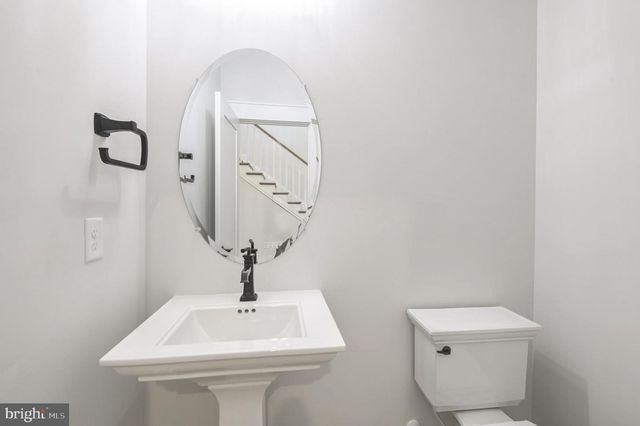 ELIANA COURT - CHESAPEAKE MODEL, Glenn Dale, MD 20769