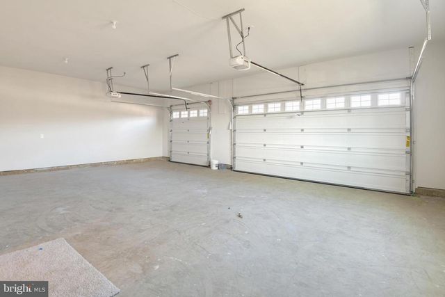 ELIANA COURT - CHESAPEAKE MODEL, Glenn Dale, MD 20769