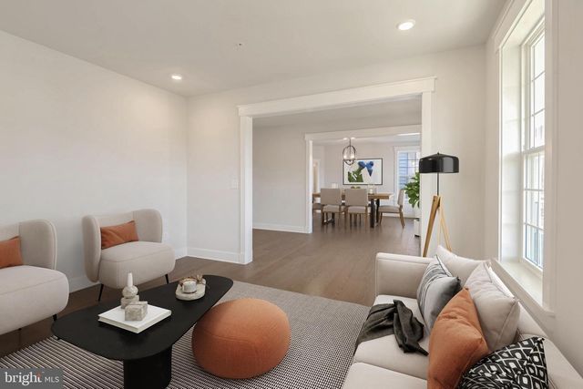 ELIANA COURT - CHESAPEAKE MODEL, Glenn Dale, MD 20769