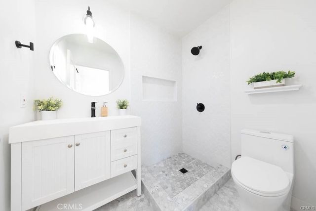818 N Avenue 51, Los Angeles, CA 90042