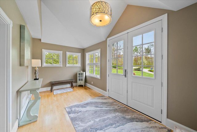 4320 High Point Beach LANE, Port Washington, WI 53074