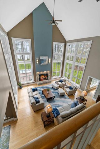 4320 High Point Beach LANE, Port Washington, WI 53074