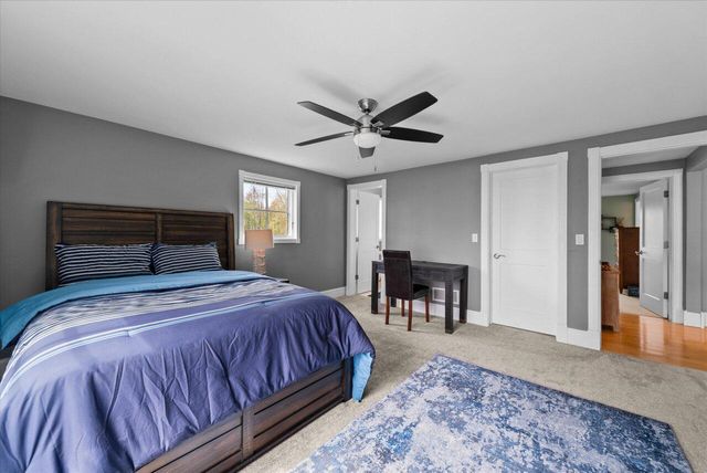 4320 High Point Beach LANE, Port Washington, WI 53074