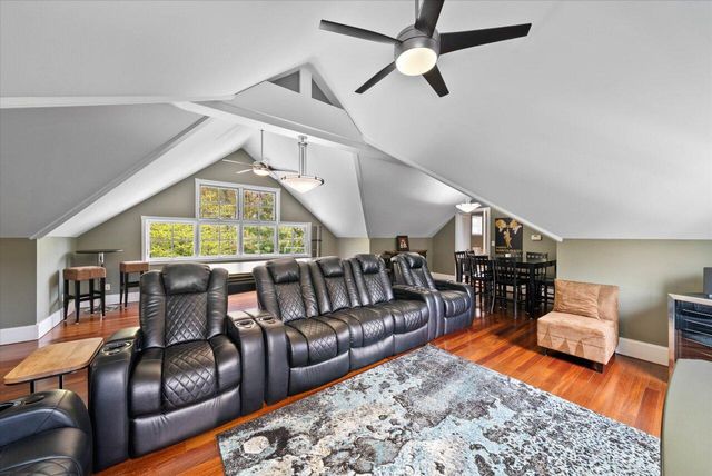 4320 High Point Beach LANE, Port Washington, WI 53074
