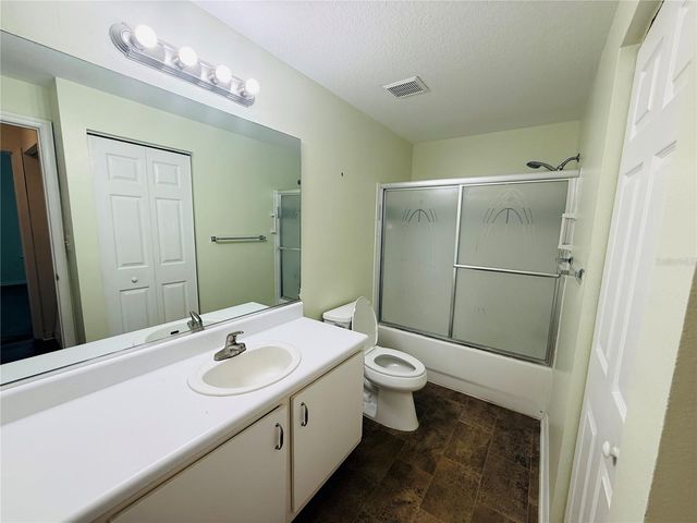 5621 PINNACLE HEIGHTS CIRCLE 101, Tampa, FL 33624