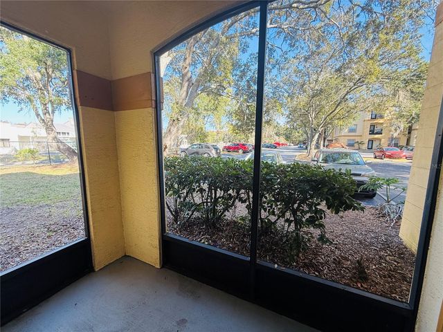 5621 PINNACLE HEIGHTS CIRCLE 101, Tampa, FL 33624