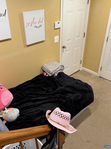 327 ROLKIN RD, Charlottesville, VA 22911