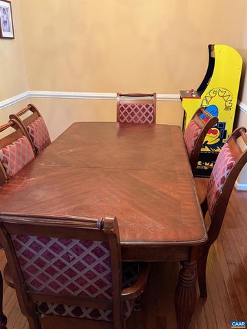 327 ROLKIN RD, Charlottesville, VA 22911