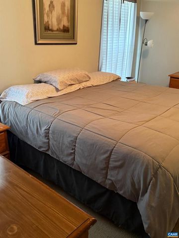 327 ROLKIN RD, Charlottesville, VA 22911