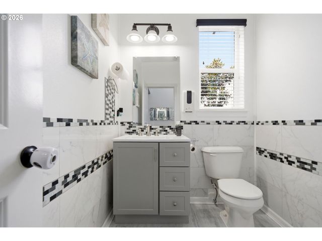 13909 Ne 102ND St, Vancouver, WA 98682