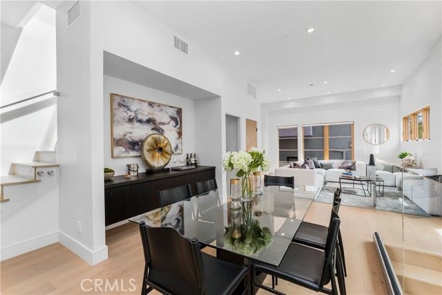 1035 N Vista Street, West Hollywood, CA 90046