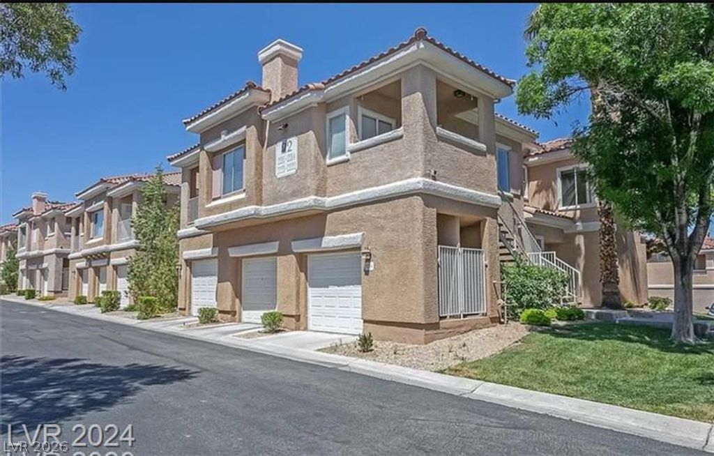 251 South Green Valley Parkway 2212, Henderson, NV 89012 — exterior
