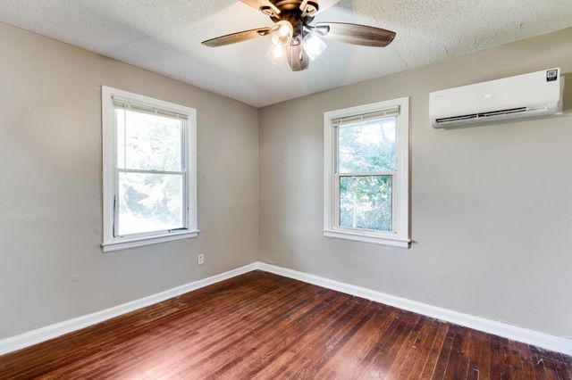 1309 N Lorraine Ave, Wichita, KS 67214