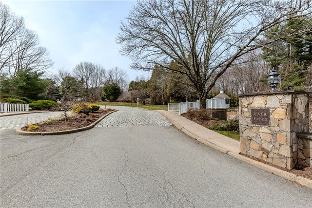 17 Carnival Terrace, West Warwick, RI 02893