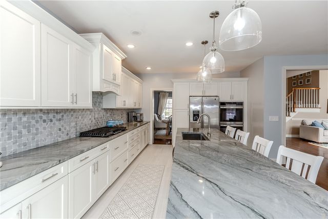 17 Carnival Terrace, West Warwick, RI 02893