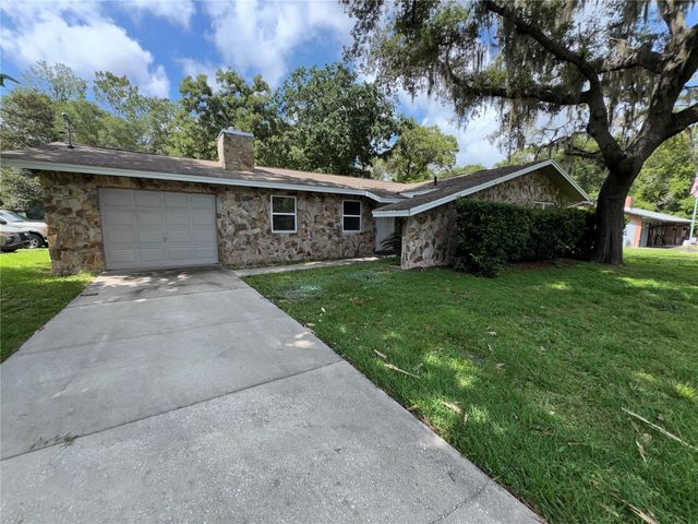 3000 E BRYANT STREET, Inverness, FL 34453