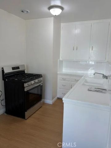 10036 Wiley Burke, Downey, CA 90240