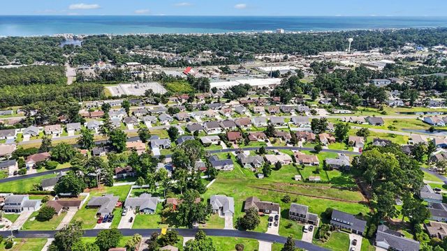 1110 Plantation Dr., Surfside Beach, SC 29575