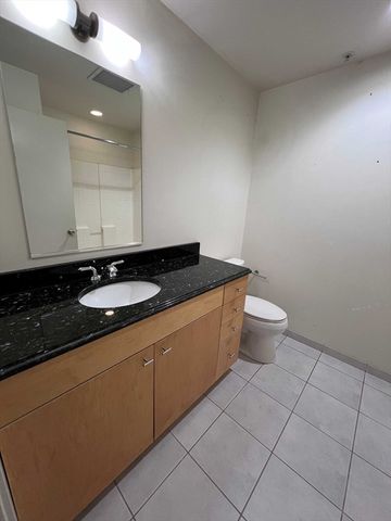 700 Harrison Ave 213, Boston, MA 02118