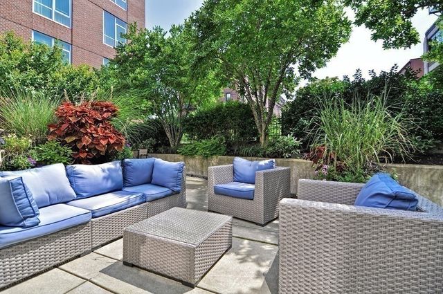 700 Harrison Ave 213, Boston, MA 02118