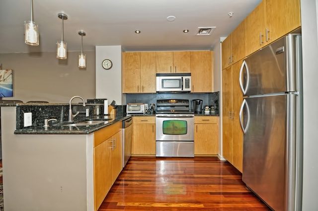 700 Harrison Ave 213, Boston, MA 02118