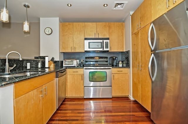 700 Harrison Ave 213, Boston, MA 02118