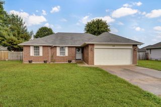 513 Osage Road, Willard, MO 65781