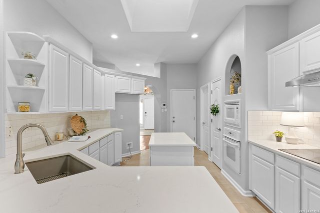 18806 Rogers Pass, San Antonio, TX 78258