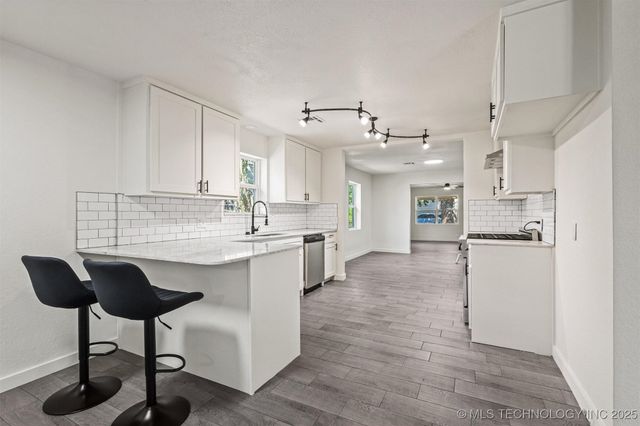 1501 W Beech Street, Durant, OK 74701