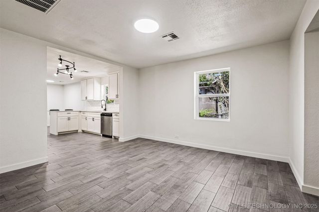 1501 W Beech Street, Durant, OK 74701