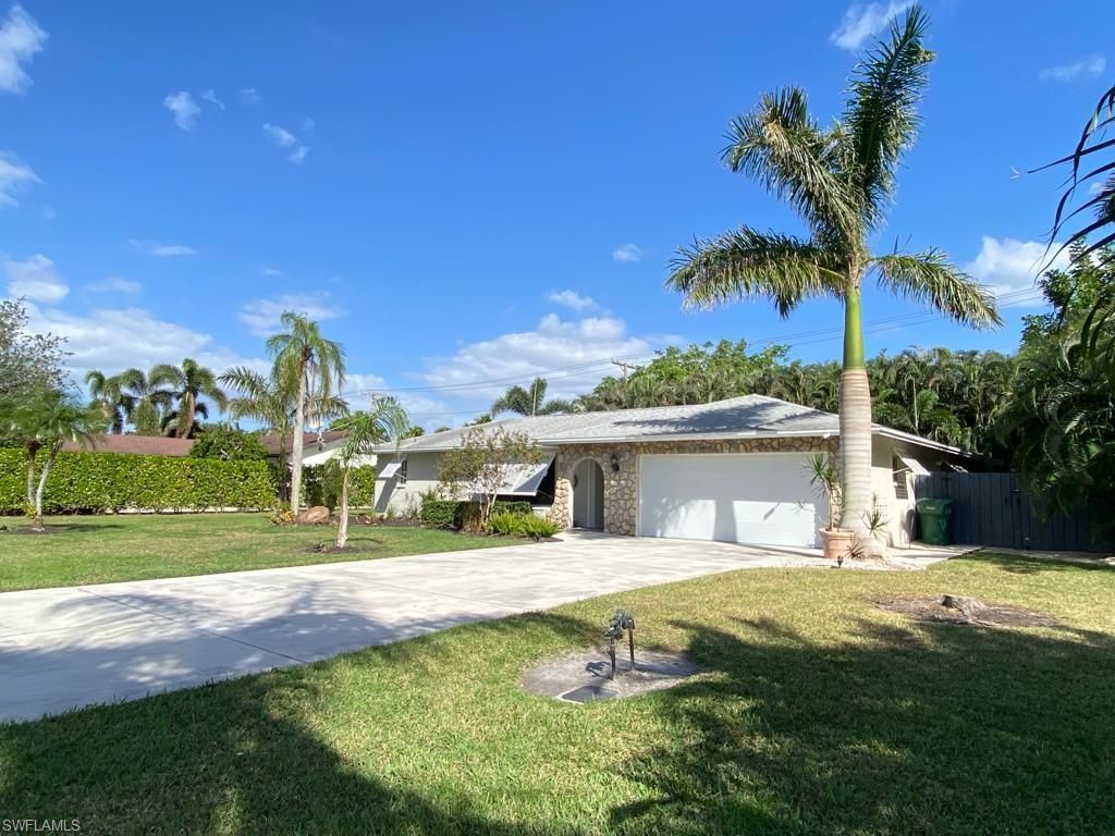 122 Palm River BLVD, Naples, FL 34110