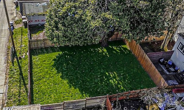 909 S Ainsworth Avenue, Tacoma, WA 98405