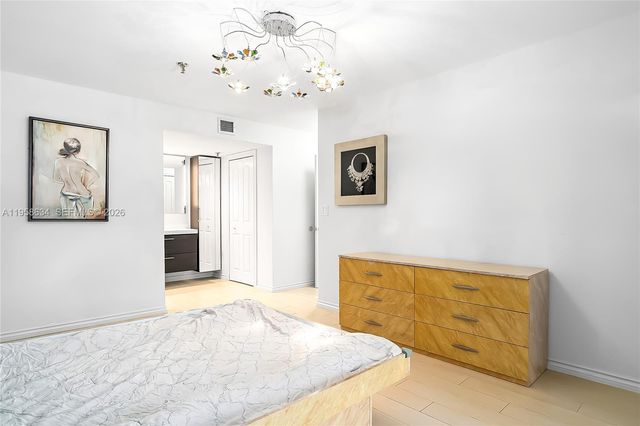 671 NE 195th St 111E, Miami, FL 33179