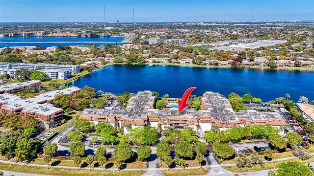 671 NE 195th St 111E, Miami, FL 33179