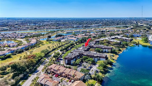 671 NE 195th St 111E, Miami, FL 33179