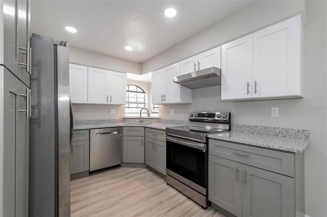 117 DORCHESTER COURT, Kissimmee, FL 34758