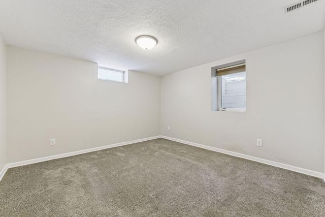 1321 Prairie Street, Chaska, MN 55318