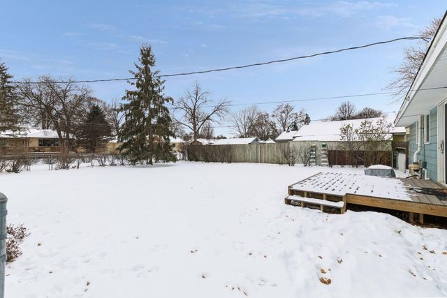 1321 Prairie Street, Chaska, MN 55318