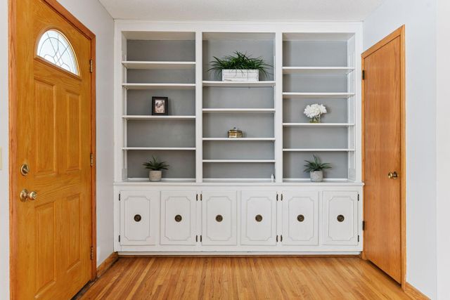 1321 Prairie Street, Chaska, MN 55318