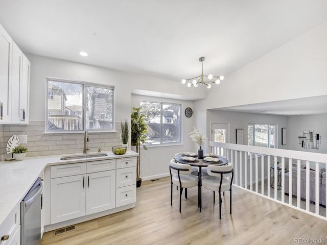 9585 Castle Ridge Circle, Highlands Ranch, CO 80129