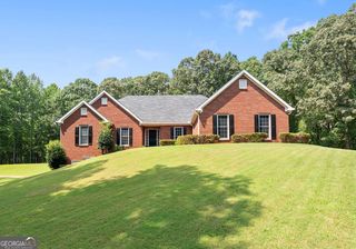 1194 Foster Road, Statham, GA 30666