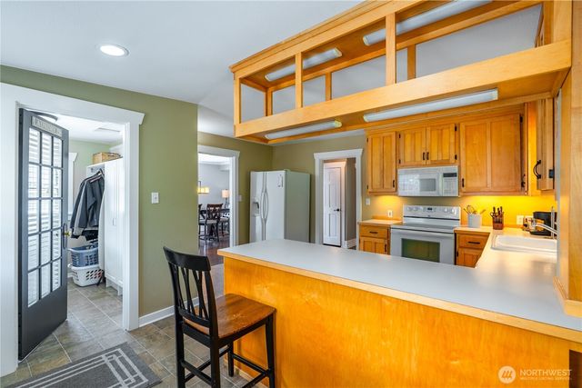 527 17th Street SE, Puyallup, WA 98372
