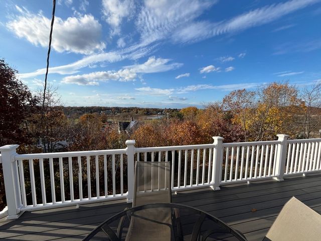 4 Reseroir Road A, Gloucester, MA 01930