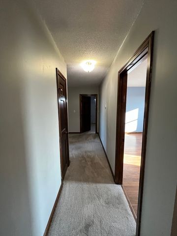 4 Reseroir Road A, Gloucester, MA 01930