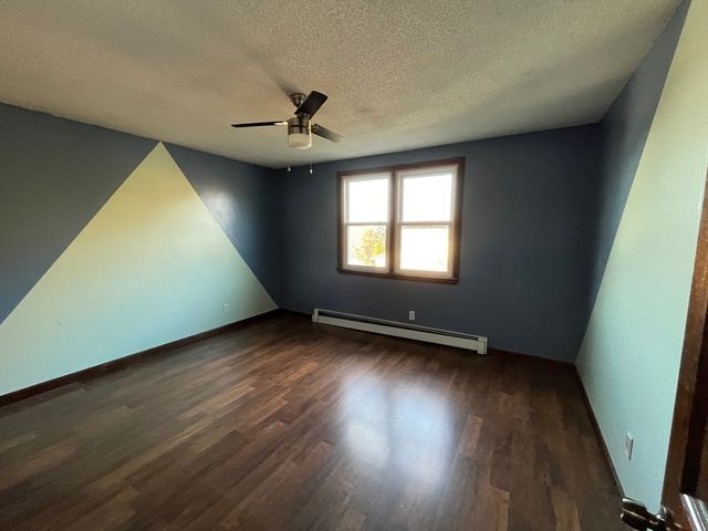 4 Reseroir Road A, Gloucester, MA 01930