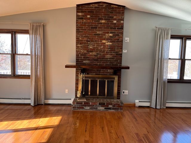 4 Reseroir Road A, Gloucester, MA 01930