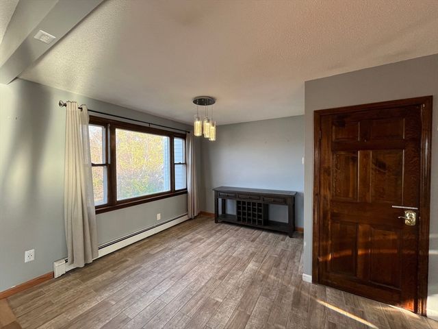 4 Reseroir Road A, Gloucester, MA 01930